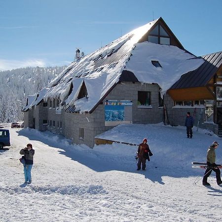 Hotel Figura Mala Moravka Exterior photo